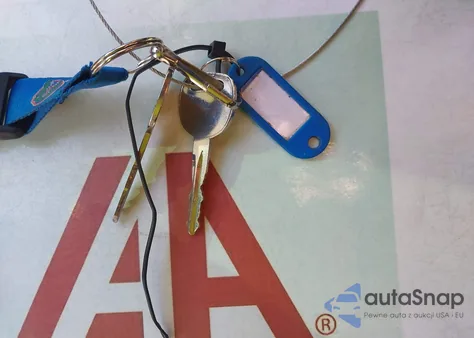 2004 Saturn Ion 3 z USA, uszkodzony, nr VIN 1G8AL52F44Z211918